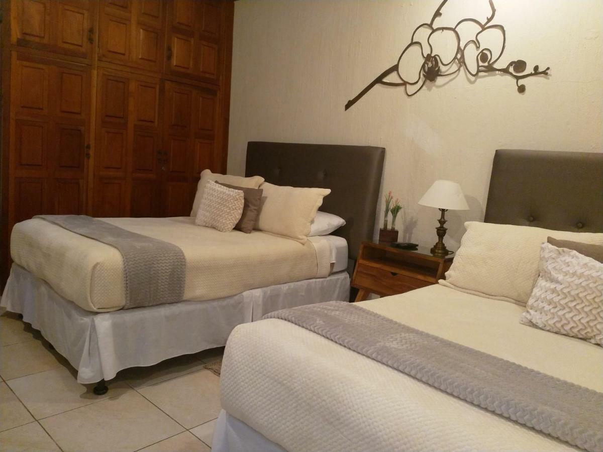 Acanthus Boutique Hotel ケツァルテナンゴ エクステリア 写真