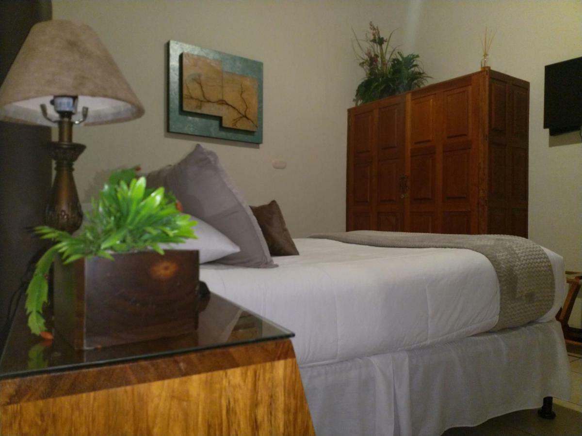 Acanthus Boutique Hotel ケツァルテナンゴ エクステリア 写真